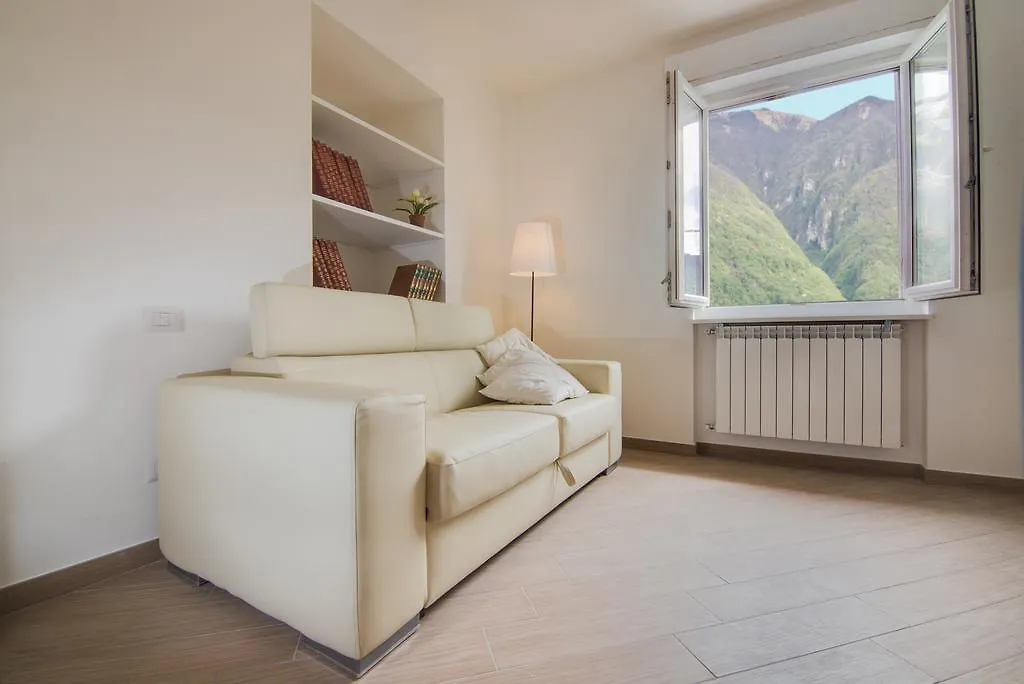 Hotel Bersagliere Laglio 0*,  Italien
