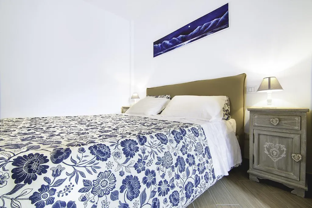 Hotel Bersagliere Laglio 0*,  Italien