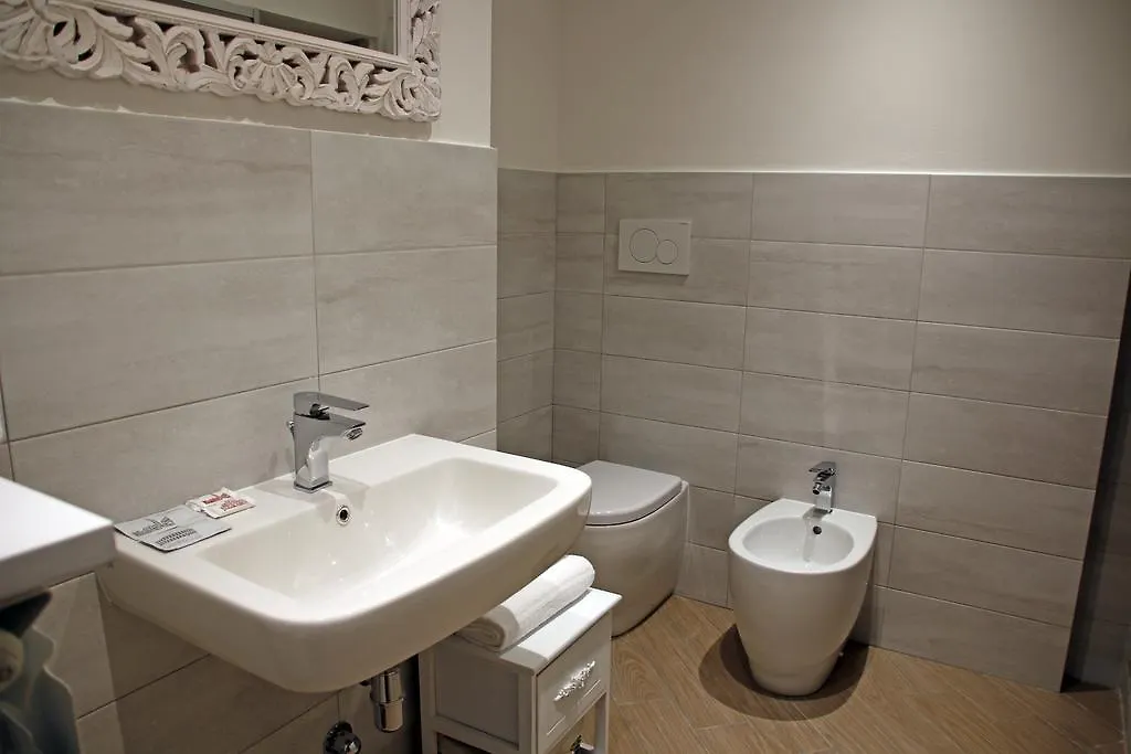 Hotel Bersagliere لاليو