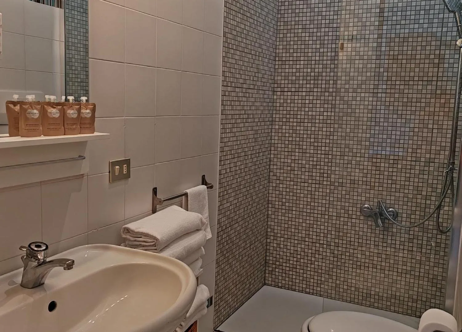Hotel Bersagliere لاليو 0*,